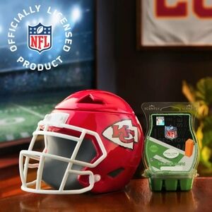 NIB Scentsy Helmet Warmer, Kansas City Chiefs & 1 NFL Wax Bar
